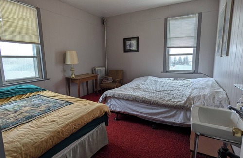 Dinsmore Hotel | Dinsmore Hotel