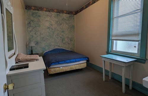 Dinsmore Hotel | Dinsmore Hotel