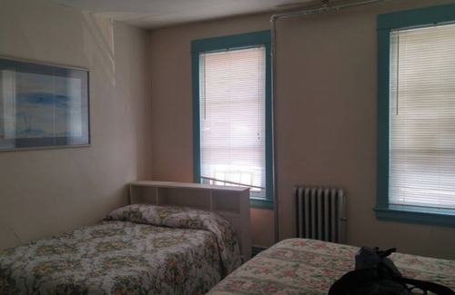 Dinsmore Hotel | Dinsmore Hotel