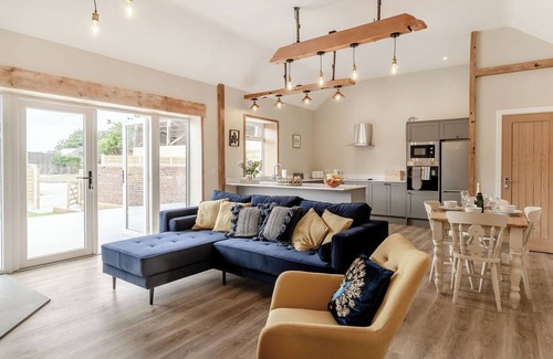 Driffield Cottage | Dip Tub Den - UK35989