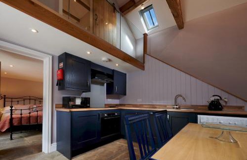 Monsal Dale House | Dipper Cottage Upperdale Peak District