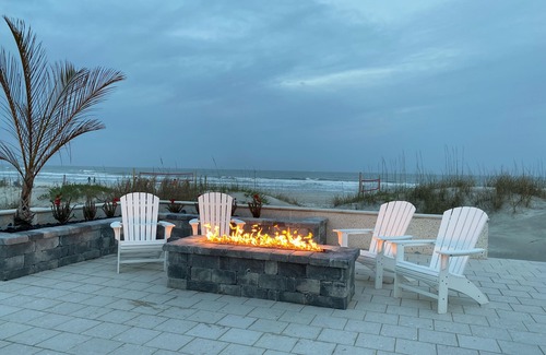 Boardwalk House | DIRECT BEACH ACCESS OCEAN FT HOME; 4 BDRM, 3 BATH, 2 MASTER SUITES SLEEPS 12 MAX