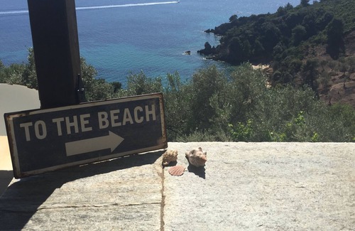 Kanapitsa Villa | Direct beach access and stunning views
