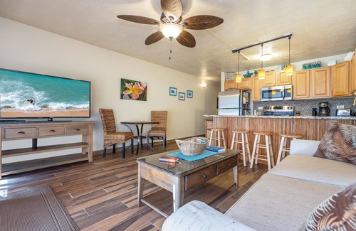 Maalaea Condo | Direct Beachfront with Spectacular Oceanviews!