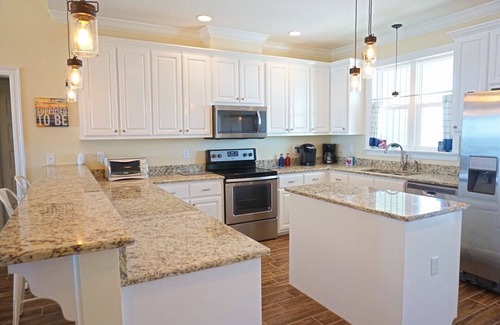 Dauphin Island House | Direct Gulf Front- Soft Sand, Warm Waves, Total Relaxation