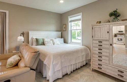 El Jobean Apartment | Direct Myakka River Access Canal-Front Gem!