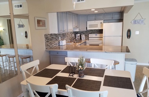 Midtown Ocean City Condo | Direct Ocean Front Building, Oceanview, Mid-Town 39th St, First Floor Unit