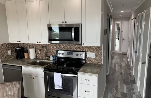 Folly Field Condo | Direct Ocean Front View Condo! A225. Also see HA#9437951🏖next door!