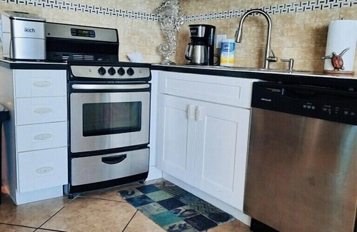 East Daytona Apartment | DIRECT OCEAN VIEW BALCONY-New pool!nn