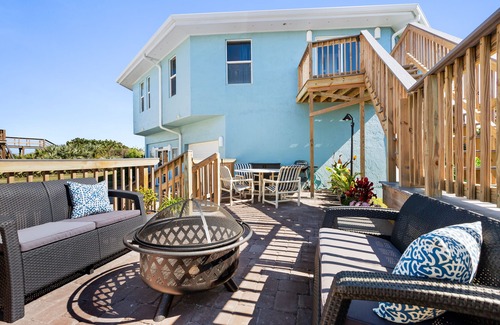 Melbourne Beach Hotel | Direct Oceanfront Beach Romantic Escape- Quad