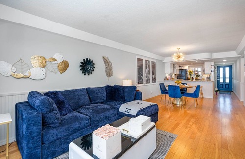 Cocoa Beach Condo | Direct Oceanfront Modern LUXURY Top Floor “Sea La Vie”