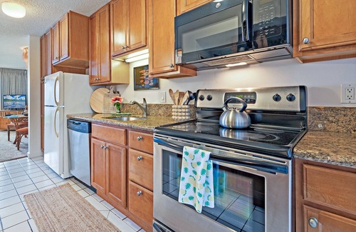 Kahana Apartment | Direct Oceanfront-Quiet Relaxing-Private Turtle Viewing Beach-Prime Location