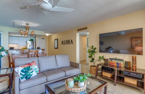 Kahana Condo | Direct oceanfront resort offers great ocean views