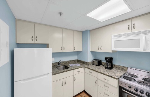 Myrtle Beach Condo | Direct Oceanfront Lazy River Top Resort