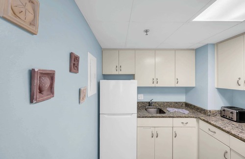 Myrtle Beach Condo | Direct Oceanfront Lazy River Top Resort