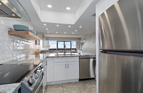 Butler Beach Condo | Direct Oceanfront 2BR Suite - Pool & Immediate Beach Access