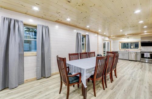 Lyons Falls House | Direct Trail Access Lyons Falls Getaway with Views!