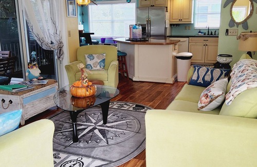 Bokeelia House | Direct water access to Charlotte Harbor and Gulf of Mexico with no bridges.