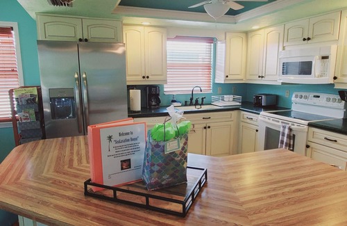 Bokeelia House | Direct water access to Charlotte Harbor and Gulf of Mexico with no bridges.