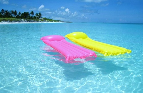 Great Exuma Condo | DIRECTLY on HOOPERS BAY BEACHFRONT CONDO 3bed/3Bath and STARLINK fast WIFI