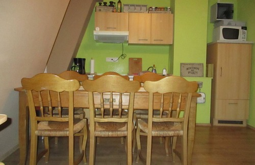 Glindfeld Apartment | * Directly on the river with a mountain view in the ROTHAARGEBIRGE in the SAUERLAND near WINTERBERG*.