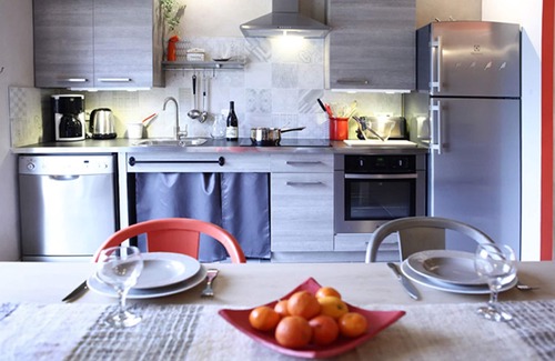 Apt Apartment | Disabled-friendly apartment on the ground floor of an old country house
