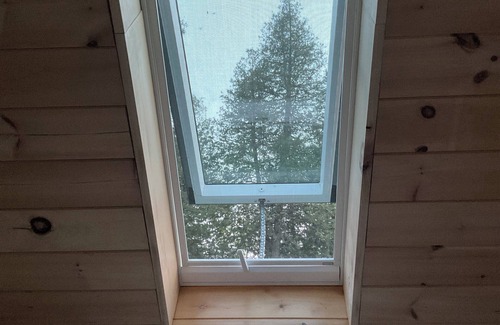Lanark Highlands House | Disconnect to connect, heal within the hug of the forest.