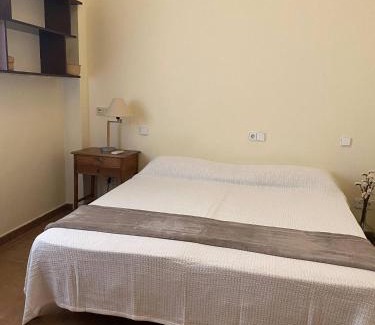 Alzira House | Disconnection and comfort in nature Your stay in the Lemon Room