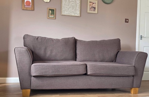 Livingston Apartment | Discount for Long Stay. Close to Edinburgh! For Families, Contractors, Corporate