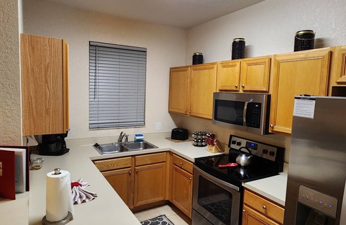 Davenport House | 🌟DISCOUNT NIGHTS AVAILABLE,PRIME LOCATION🌟. Near DISNEY. All-Inclusive 3BR/3BA