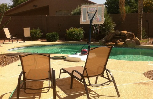 Canyon Trails House | Discounted! PERFECT and PRIVATE for 2 couples w/KING beds