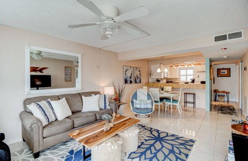 Ocean Village Square Condo | Discounted rates on this Beautiful Beach View Condo