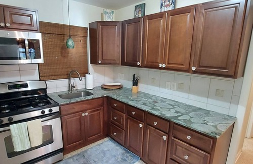 Delray Beach Condo | Discounted Summer/Fall: Gorgeous 1 BR KING, Large 1BR, Pool, Walk to Ave/Beaches