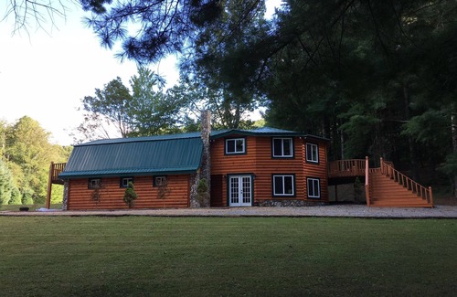 Sparta House | Discounts available for extended stays.