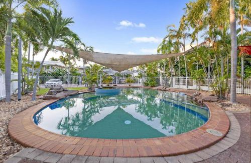 Nightcliff Apartment | Discover a Scandi Style Pool Retreat in Nightcliff