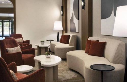 San Ramon House | Discover an urban retreat at our renovated Room.