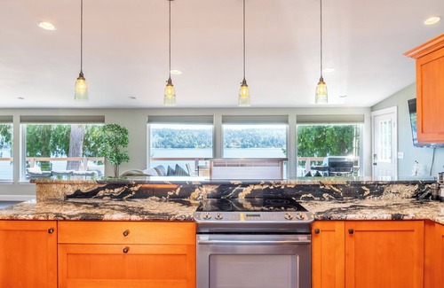 Bremerton House | Discover Bremerton charm, just a hop away from Clearwater Casino