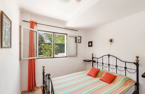 Torrent House | Discover Casa Rosa and Casa Elja Your Peaceful Holiday Home with Pool, Terrace & Wi-Fi