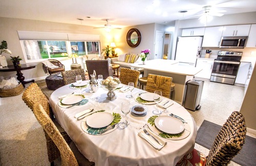 Braden River House | Discover Hidden Cove #2 - Water Views with Privacy