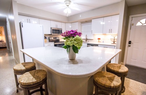 Braden River House | Discover Hidden Cove #2 - Water Views with Privacy