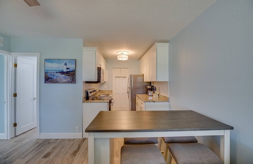 Micco Apartment | Discover Micco charm, just a quick 23-min drive to Wabasso Beach Park