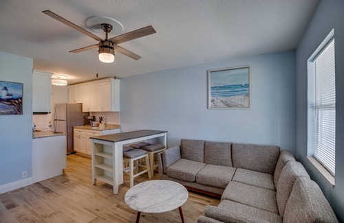 Micco Apartment | Discover Micco charm, just a quick 23-min drive to Wabasso Beach Park