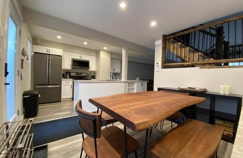 East Kootenay House | Discover modern mountain living at its finest in our beautifully renovated ski-in/ski-out townhouse.