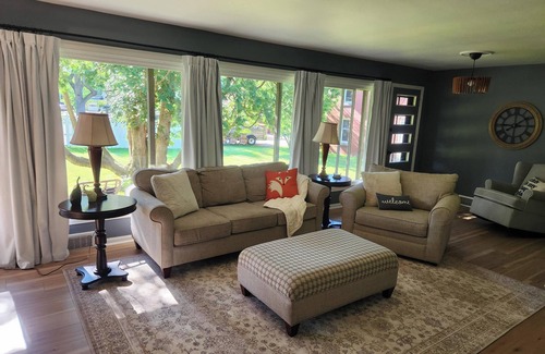 St Johns House | Discover Odin's Oasis: A Cozy Family Retreat in the Heart of St. Johns