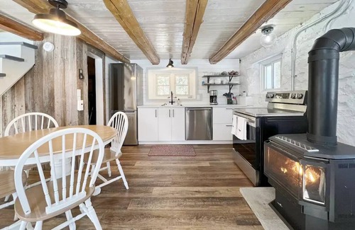 Lion's Head House | Discover our charming 1920s barn conversion, in the heart of the Bruce Peninsula