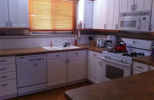 Williamson Cottage | Discover Prescott from This Charming Cottage & Horse Property