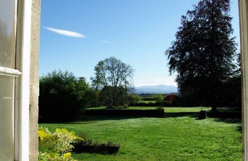 Savennes House | Discover the Auvergne at a 16th century castle