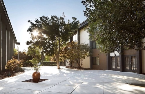 Milpitas Apartment | Discover the Children's Discovery Museum! Outdoor Pool, Pet-friendly Property!