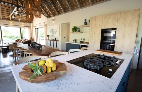 Hoedspruit Villa | Discover the coziness of Villa Mogohlo - Hoedspruit