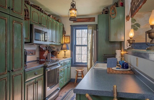 Stonington Apartment | Discover the heart of the Ship Chandler in this charming 2BR apt!